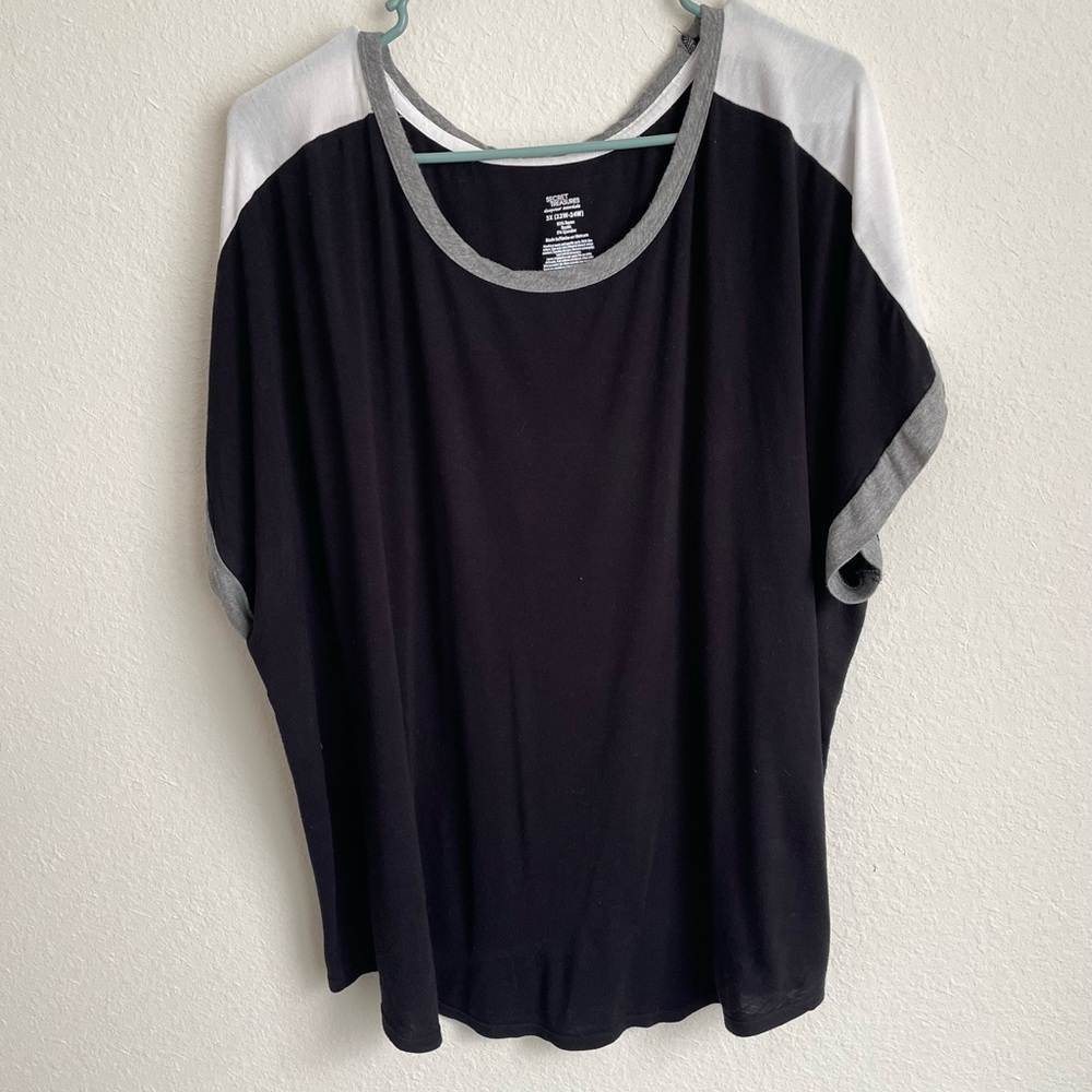 Black thin shirt